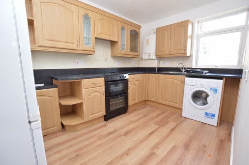 Images for 2 Bedroom Flat with Parking, Upper Grosvenor Road, Tunbridge Wells