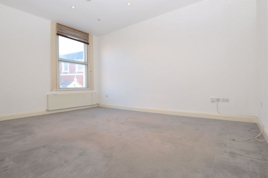 Images for 2 Bedroom 2 Bathroom Flat with Parking, Nevill Street, Tunbridge Wells