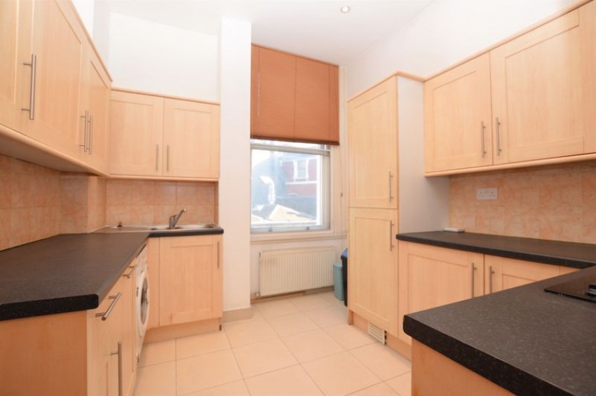 Images for 2 Bedroom 2 Bathroom Flat with Parking, Nevill Street, Tunbridge Wells