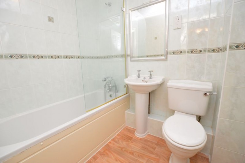 Images for 2 Bedroom Apartment with Parking, Culverden Park Road, Tunbridge Wells