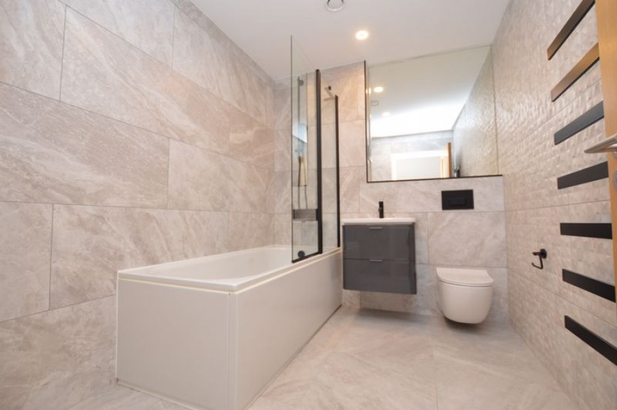 Images for 3 Bedroom 2 Bathroom Apartment, London Road, Tunbridge Wells