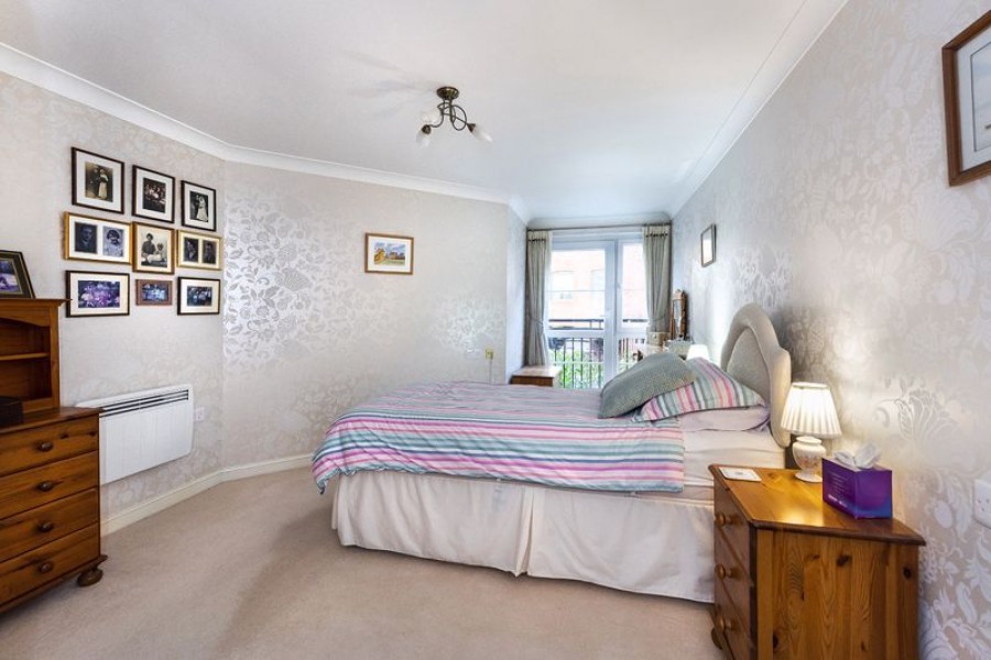 Images for 2 Bedroom Ground Floor Retirement Flat, Medway Wharf Road, Tonbridge