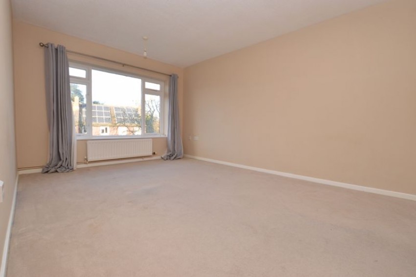 Images for 1 Bedroom First Floor Maisonette, Meadow Bank, Tonbridge