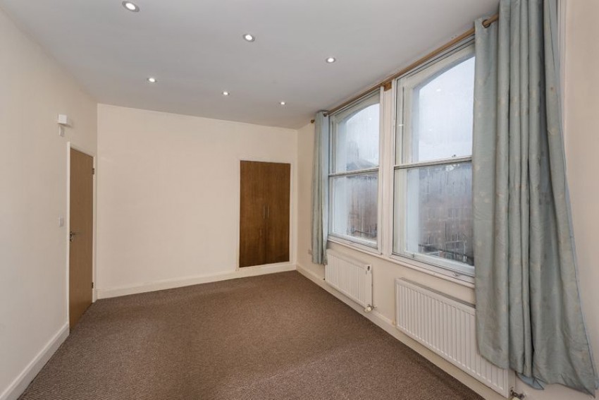 Images for 2 Bedroom 2 Bathroom Flat with Parking, Nevill Street, Tunbridge Wells