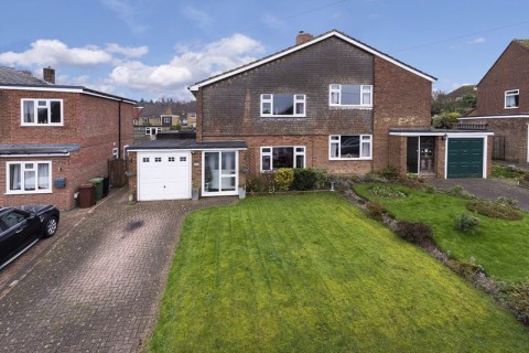 3 Bedroom Semi-Detached House with Garage and Garden, Oakwood Rise, Tunbridge Wells